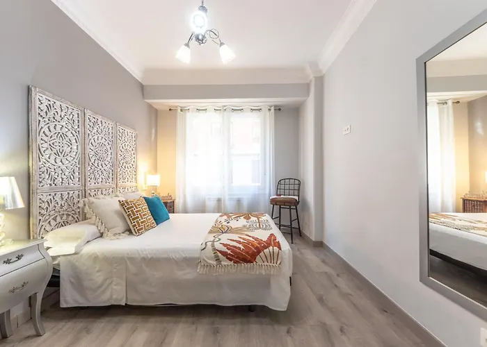 Lägenhet Inside Old Town By Alojarte